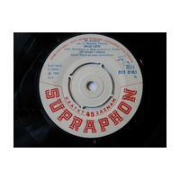 Bylo léto / Mýdlo v mokré dlani